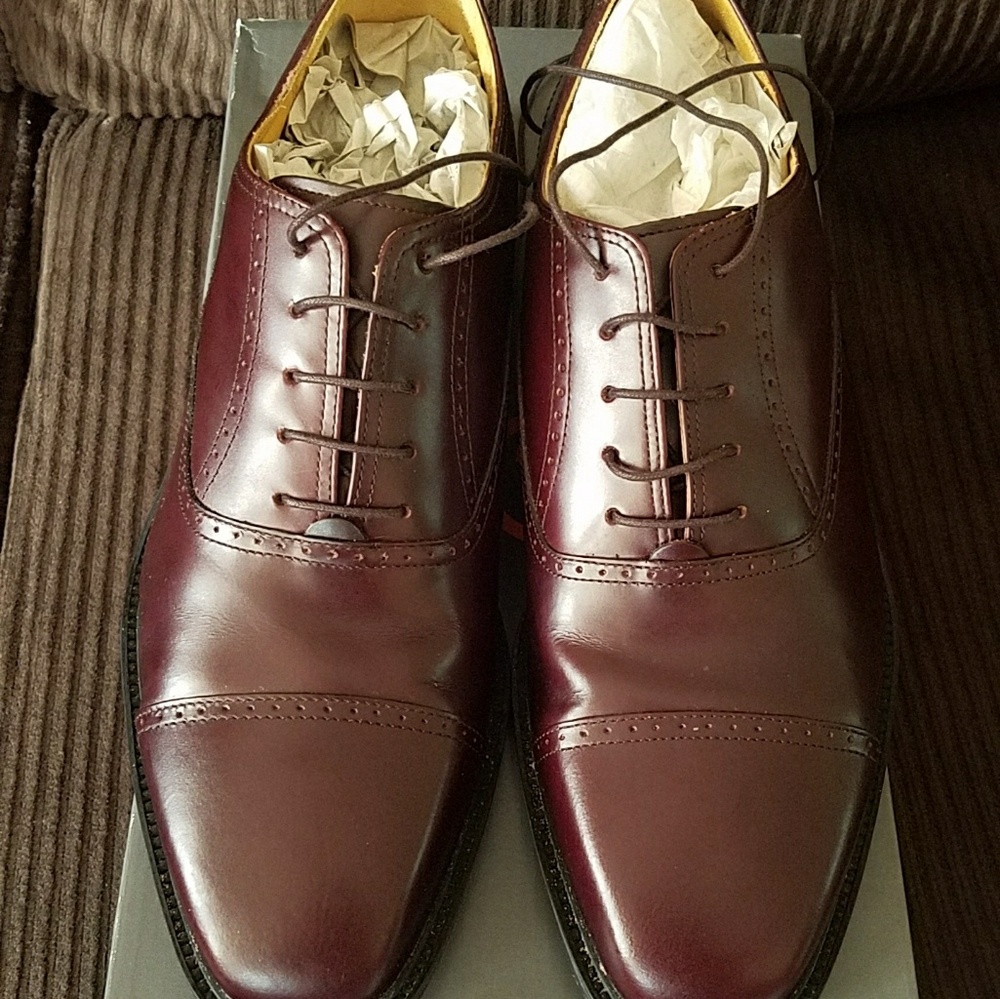 Rockport dress shoes